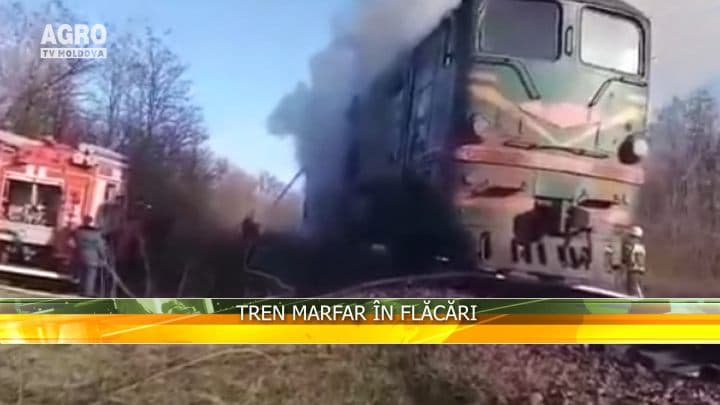 Tren marfar în flăcări
