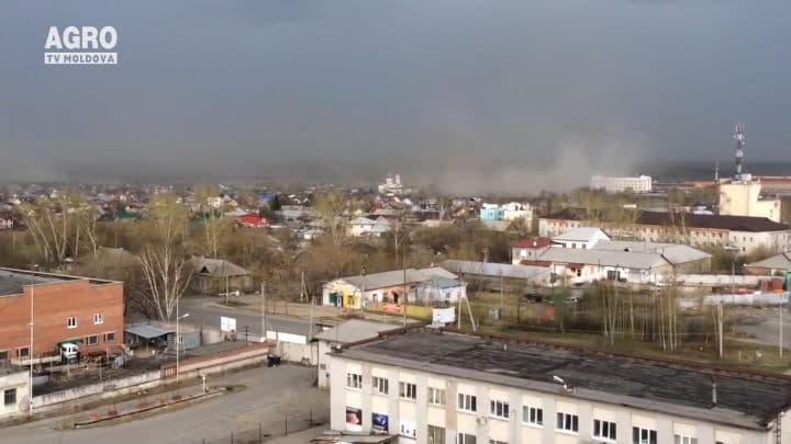 Vântul a făcut prăpăd în Moldova