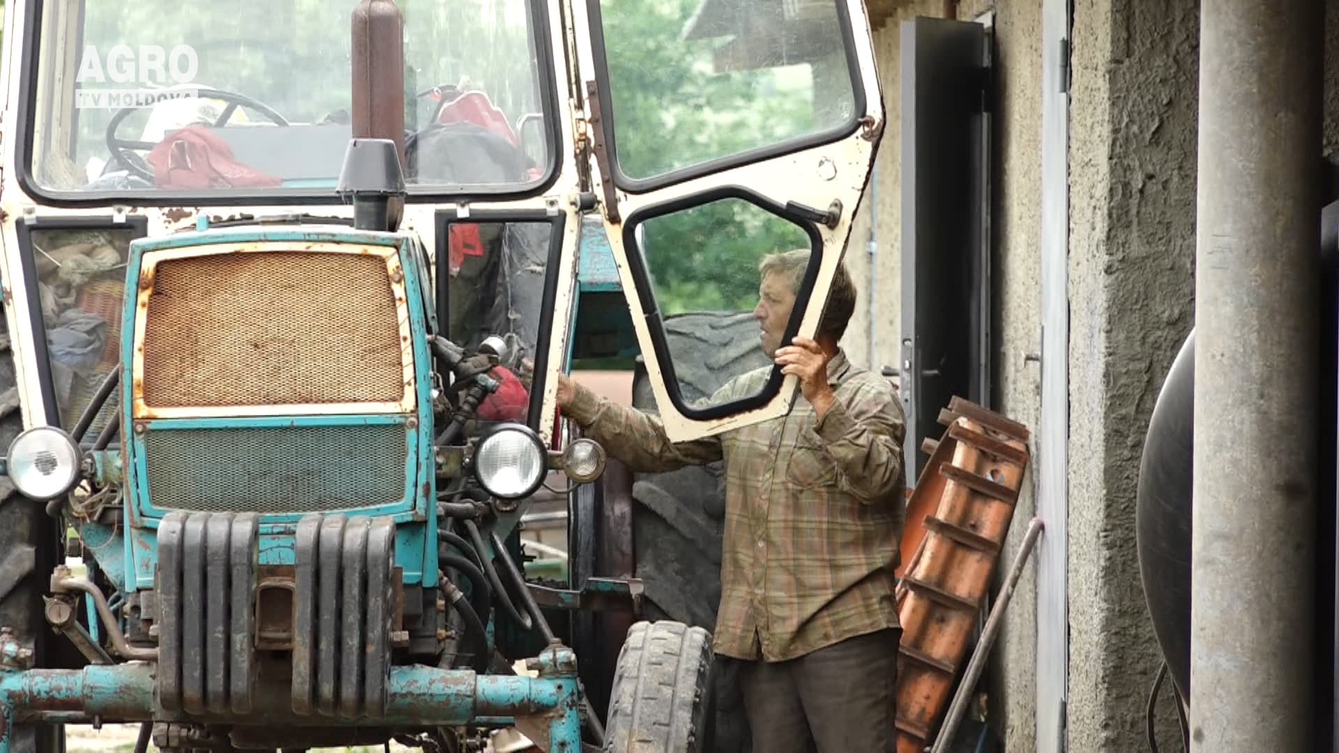 Agricultorii au cele mai mici salarii