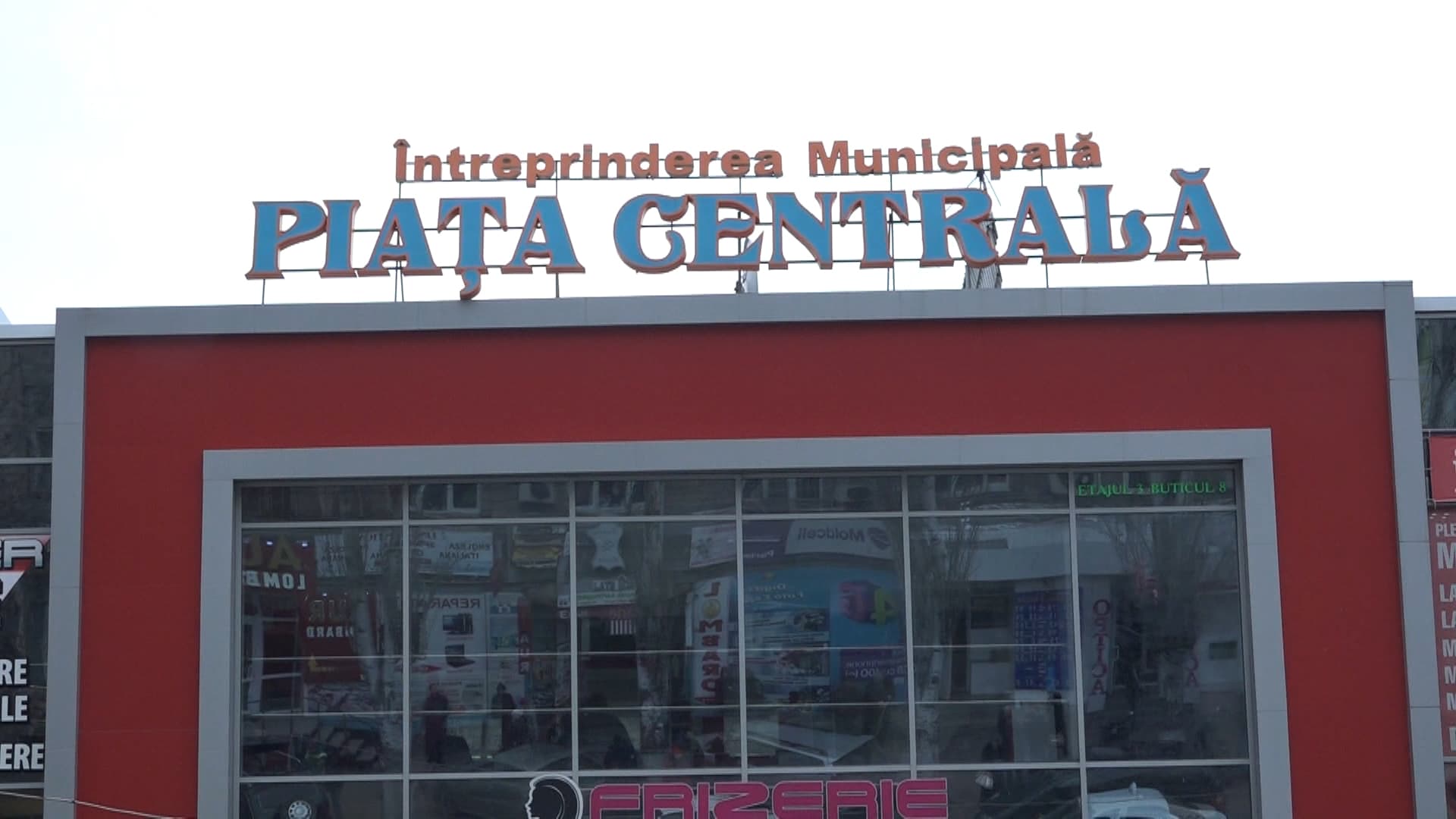 Piața centrală din Chișinău se închide