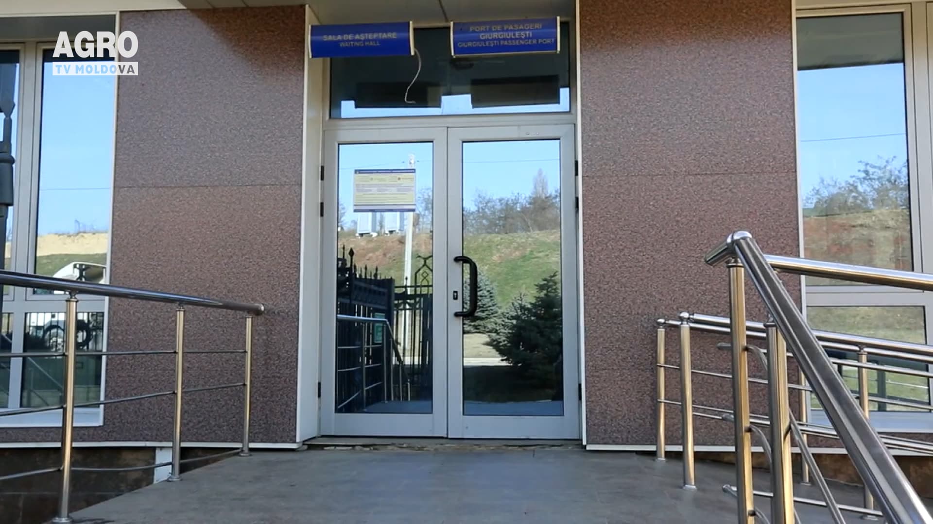 Portul Giurgiulești își continuă activitatea
