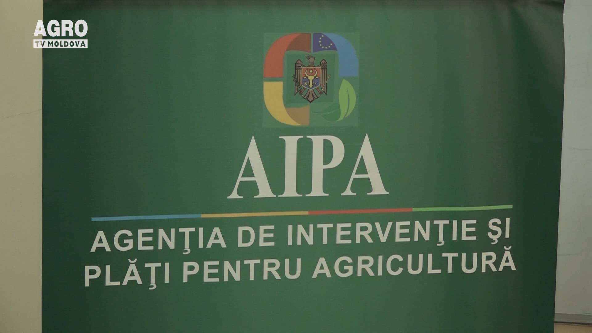 Vor primi bani în avans