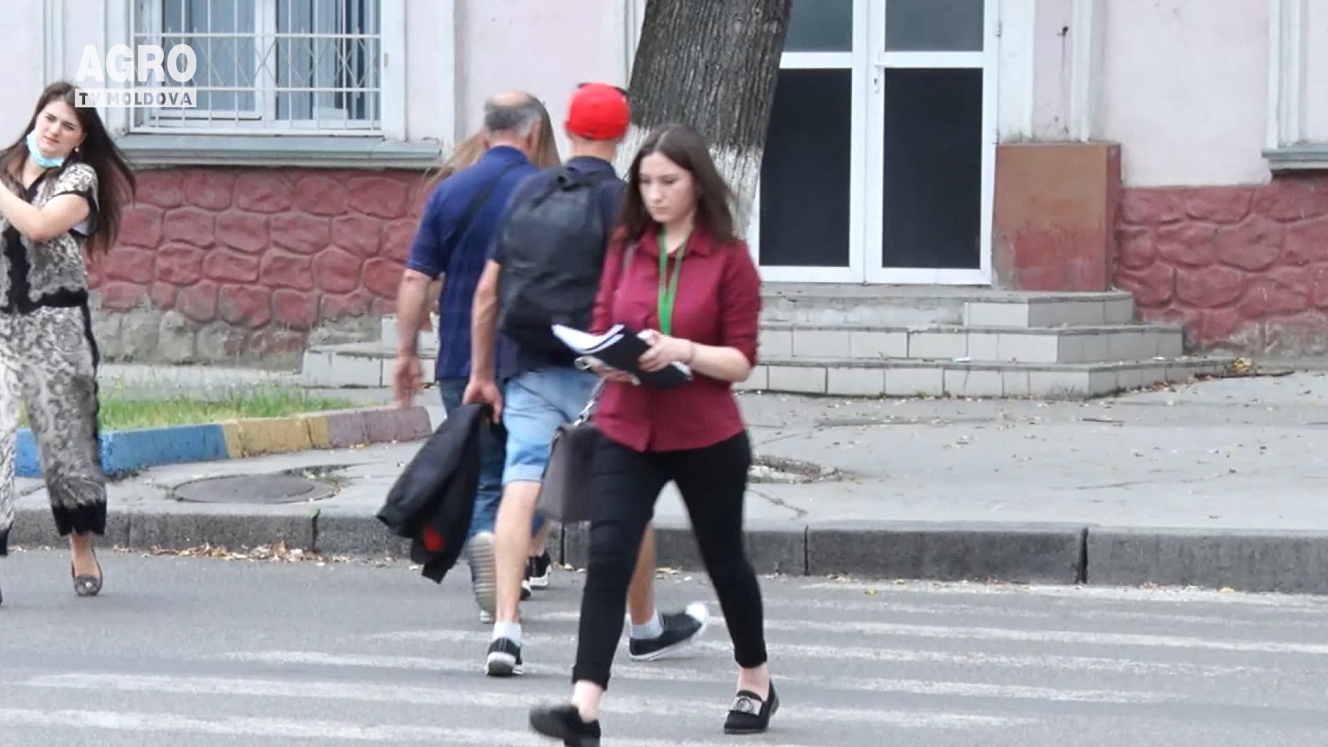 Masca nu încurcă la citit
