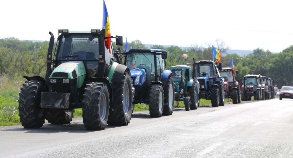 Vin să protesteze la Chișinău