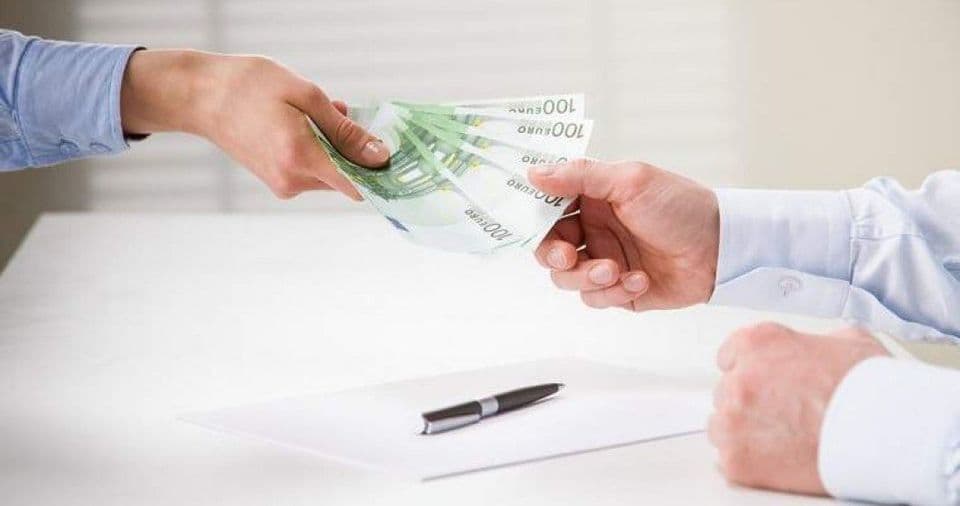 Pandemia nu a stopat transferurile de bani