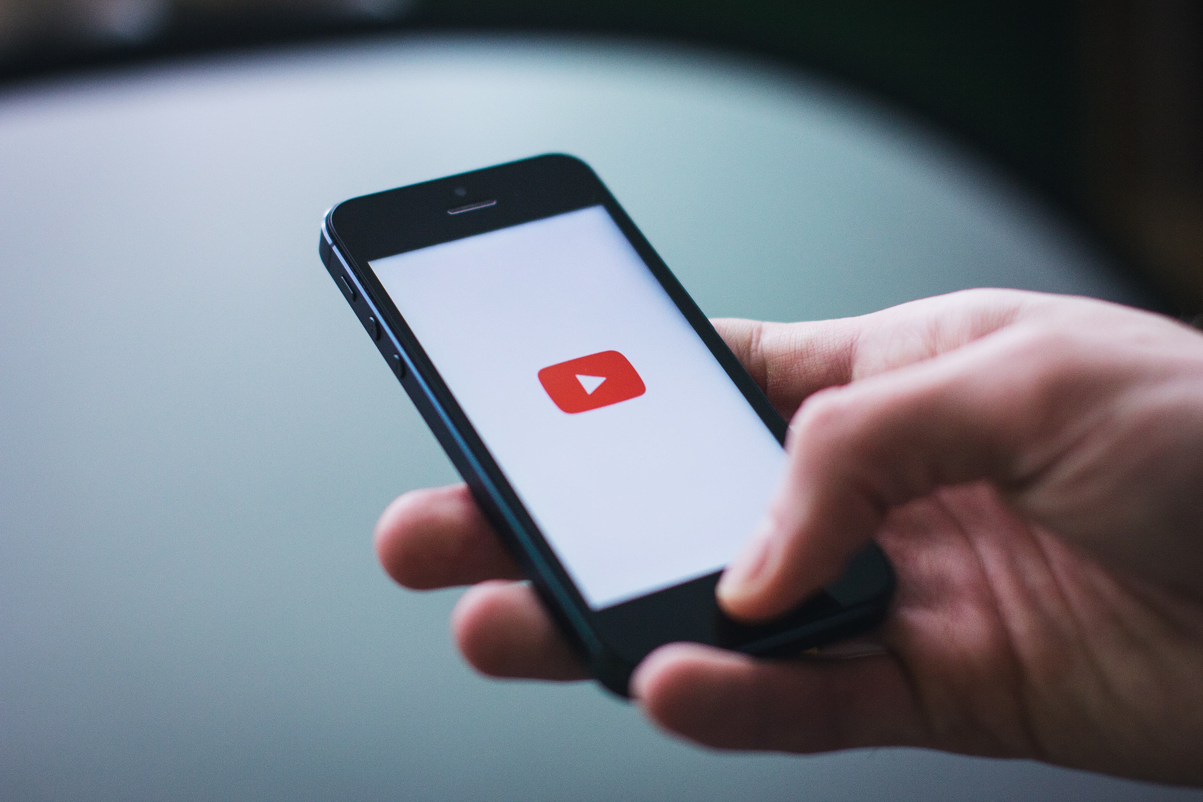 Google, transformă YouTube într-o destinație de cumpărături