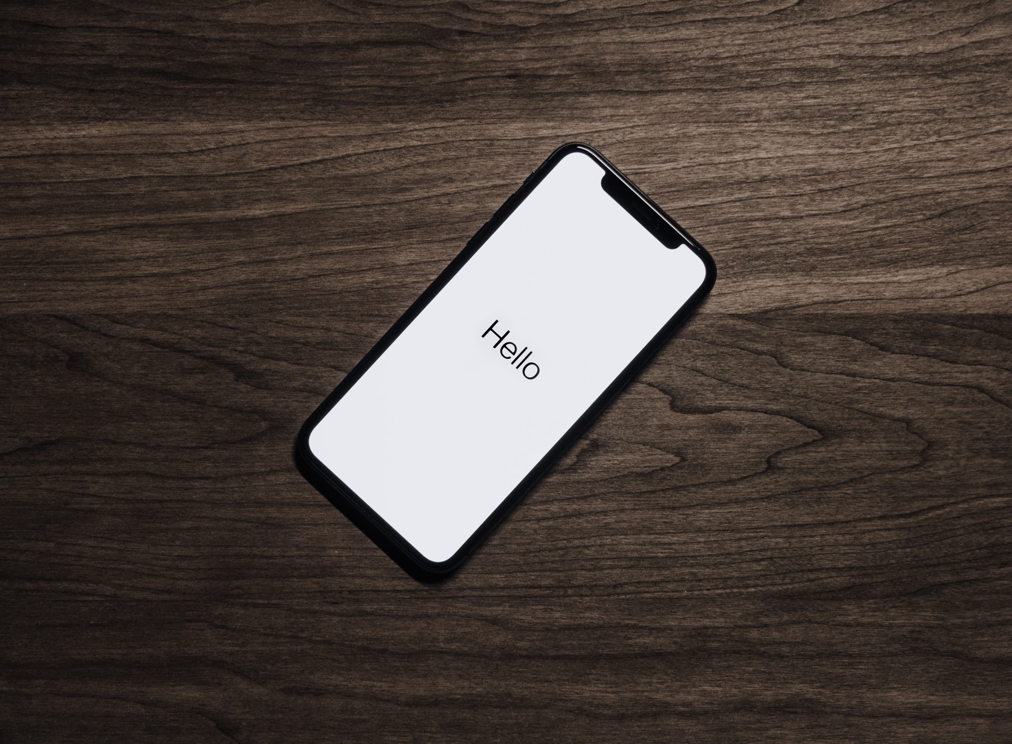 Câte zile ar trebui, să lucrați, pentru a cumpăra un iPhone 12