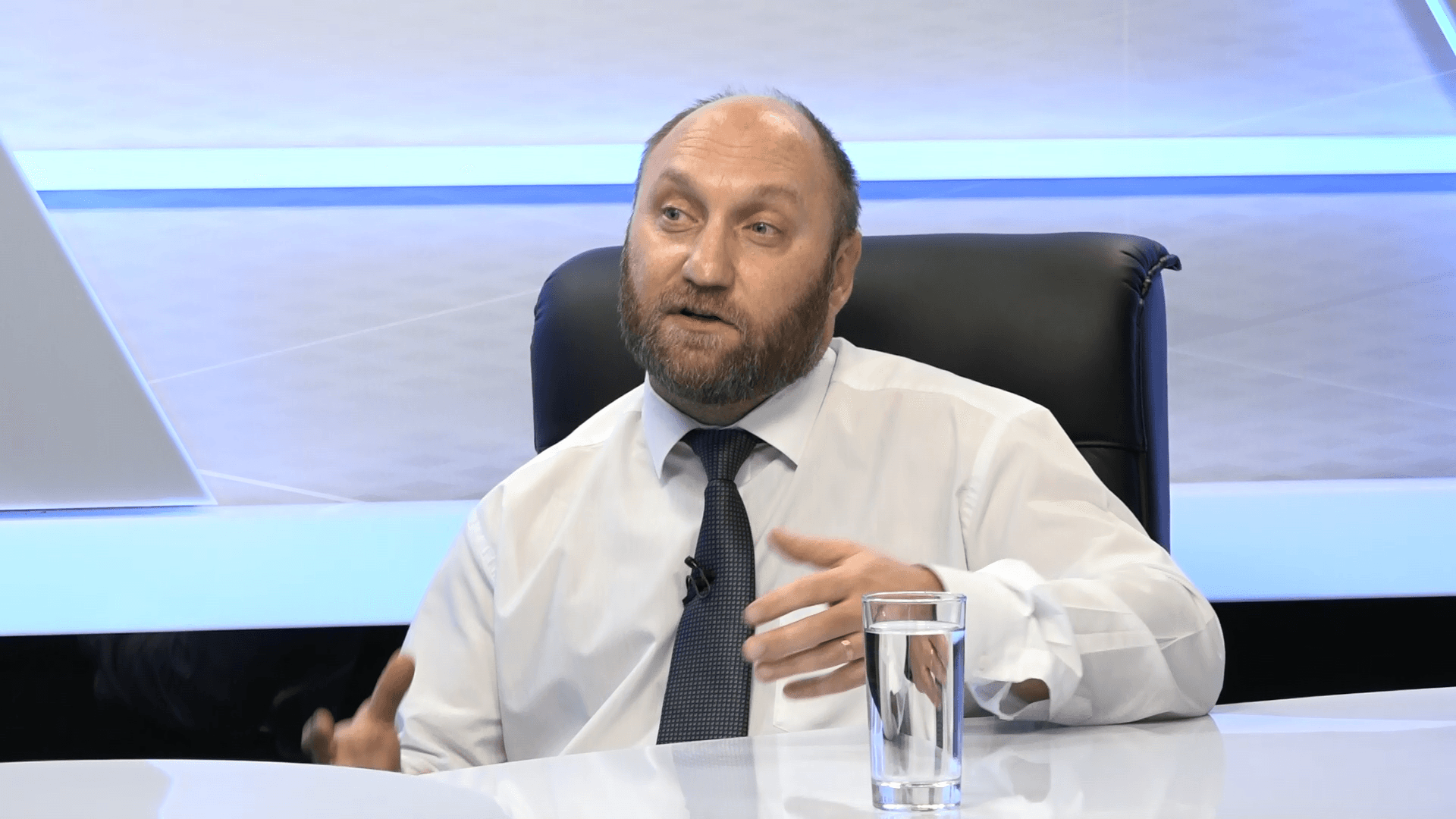 Cum depășim dependența de alcool și droguri?