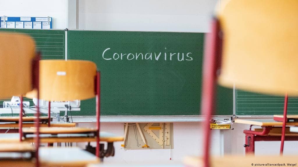 Mai multe grădinițe, școli și universități, în carantină