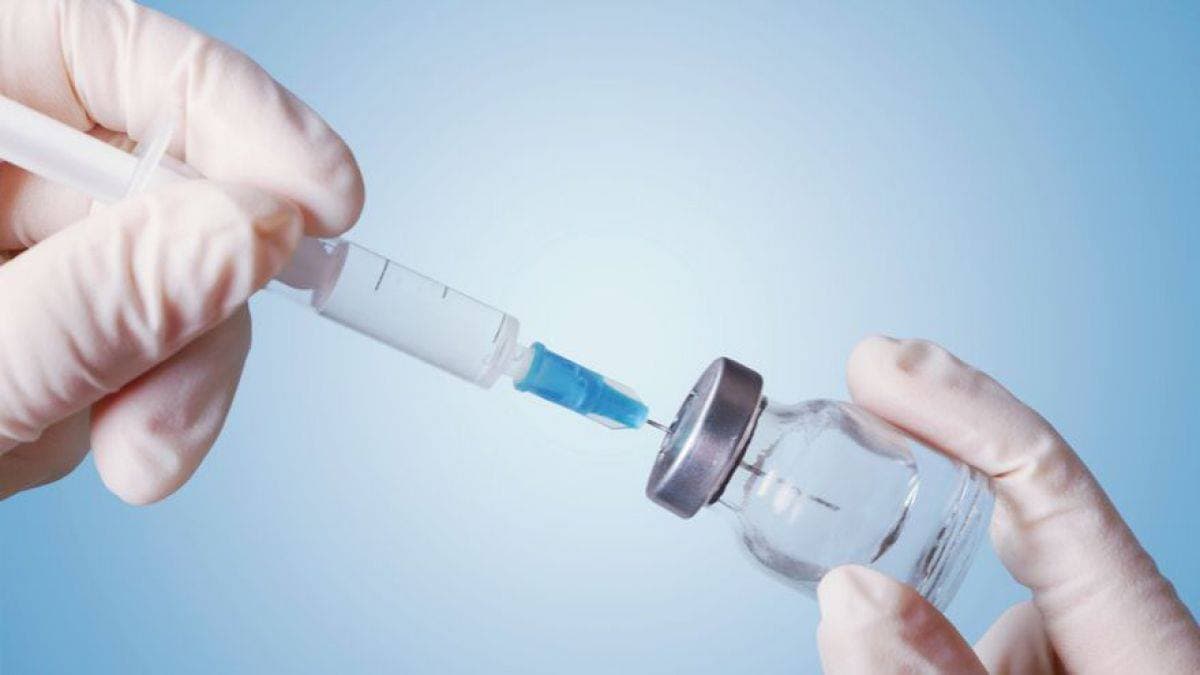 Cine va beneficia de vaccin antigripal