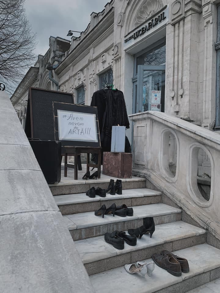 AVEM NEVOIE DE ARTĂ(?)