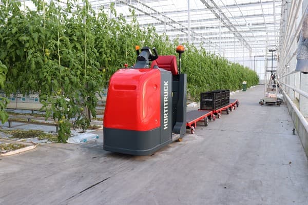 VIDEO/Minitractor pentru sere, inventat de polonezi