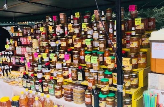 Cum verifici mierea naturală de cea falsificată