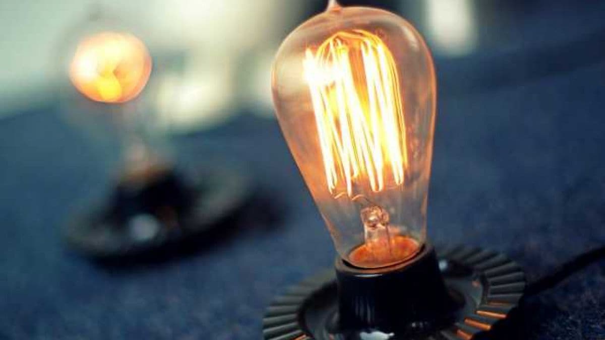 FEE NORD cere majorarea tarifului la curent electric cu 50%