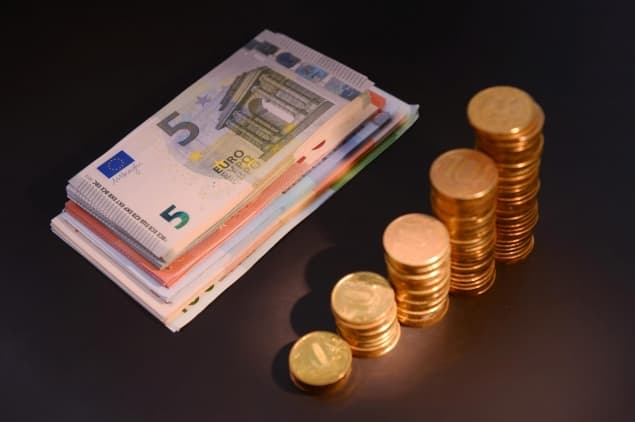 BNM: Cursul valutar pentru luni, 21 februarie