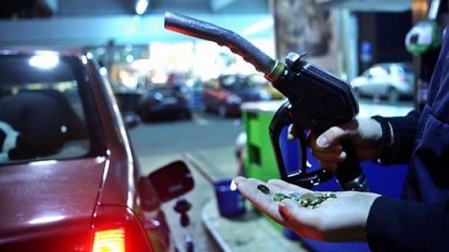 Prețurile la carburanți: Și azi, și mâine, tot mai mari