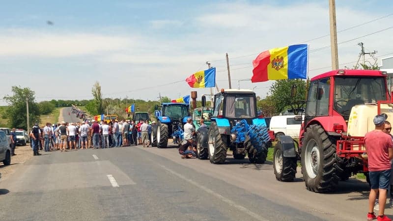 Pomicultorii din nordul țării amenință autoritățile cu proteste