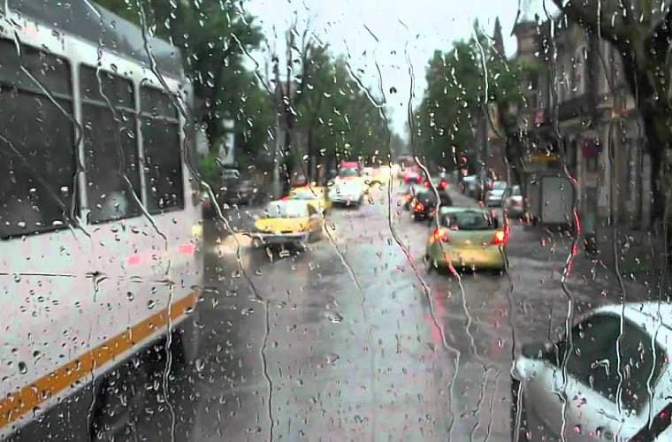Ploi slabe în nordul și centrul țării, prognozează meteorologii