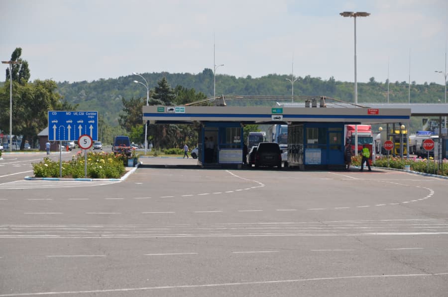 Cozile kilometrice de camioane de la vama Leușeni au dispărut