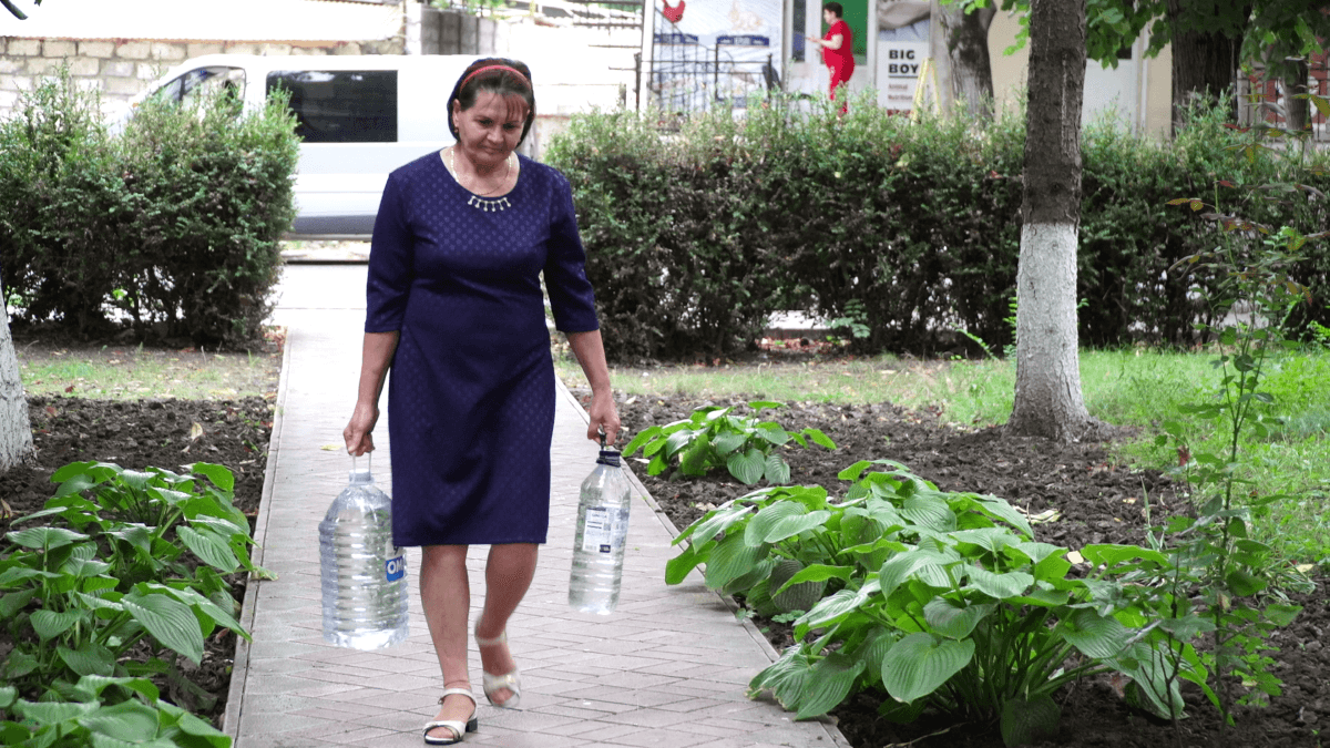 VIDEO/ Locuitorii din orașul Glodeni vor plăti mai mult pentru apa potabilă