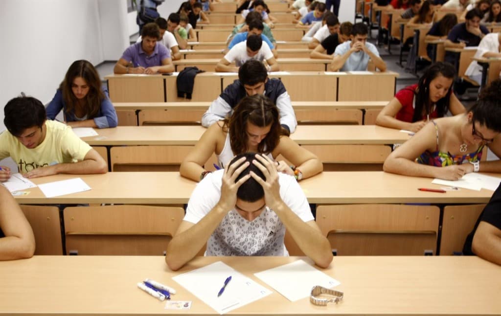 Materialele de examen, testate în școlile din țară