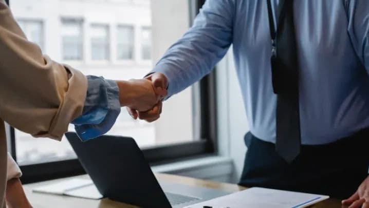 Peste 1.000 de ucraineni au fost angajați oficial în Moldova
