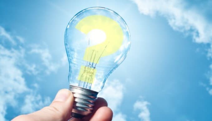 ULTIMA ORĂ! Energia electrică se ieftinește