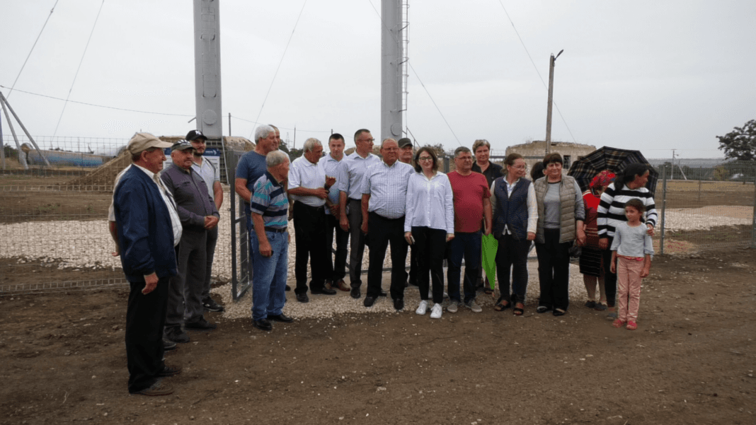 Acces la apă potabilă pentru locuitorii satului Volintiri