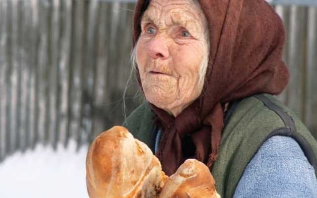 ,,Numai bătrâni, tineri nu mai sunt în sat”