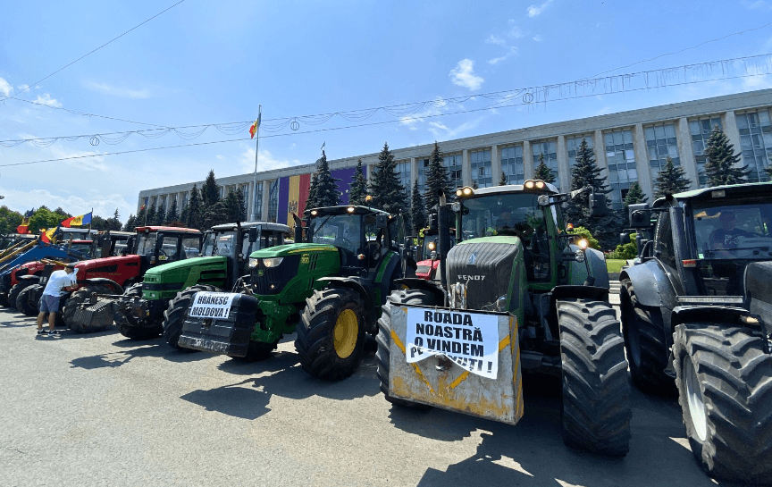 Fermierii vor picheta Ministerul Agriculturii și AIPA