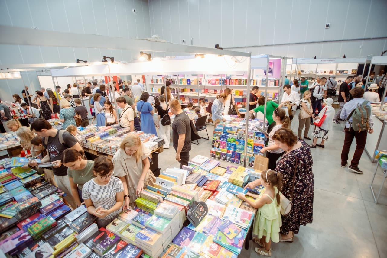 Lumea bună s-a reunit la Bookfest Chișinău 2023