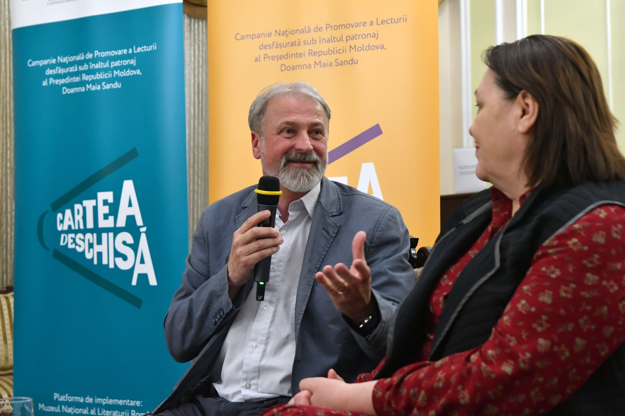 Campania Națională „Cartea deschisă”, în desfășurare