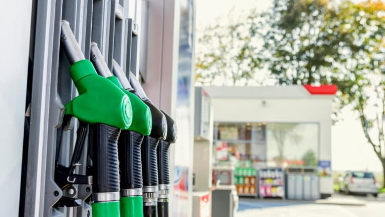 Carburanții se scumpesc