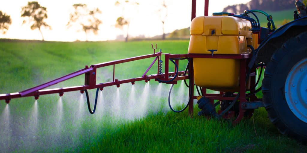Un nou Regulament privind monitorizarea resturilor de pesticide, aprobat