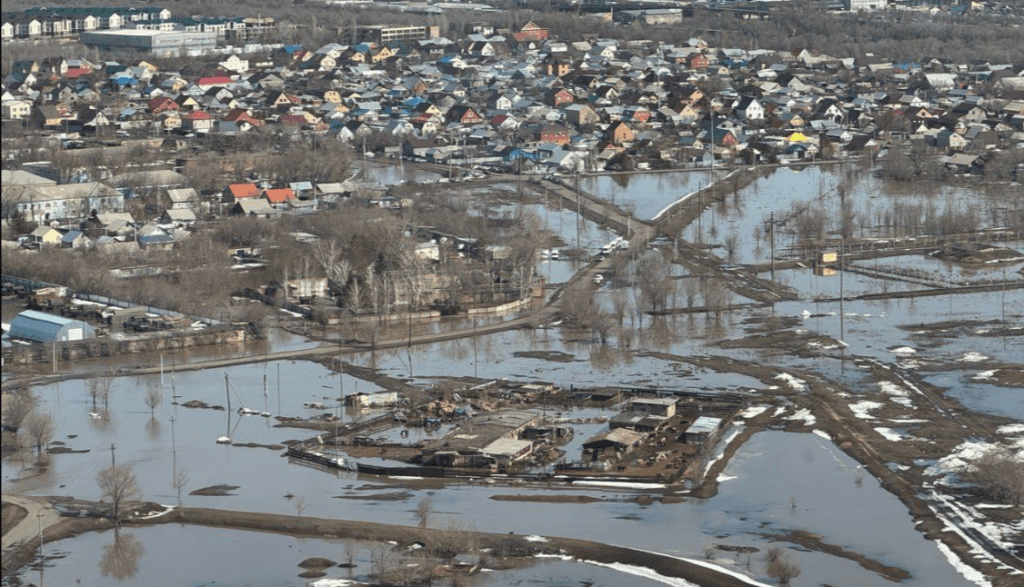 Inundaţii în Rusia, situaţie critică la Orsk