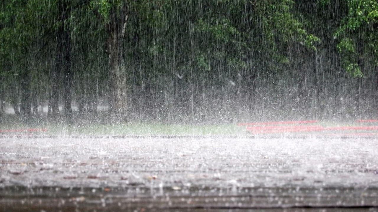 Avertizare meteo: Cod Galben de instabilitate atmosferică și ploi puternice