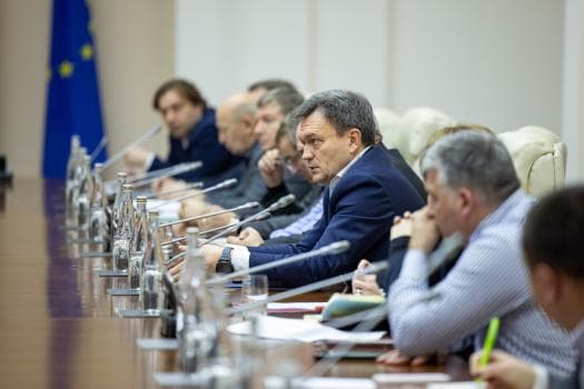 Discuții cu reprezentanții industriei alimentare: Investiții în energetică și soluții pentru combaterea crizei în sector