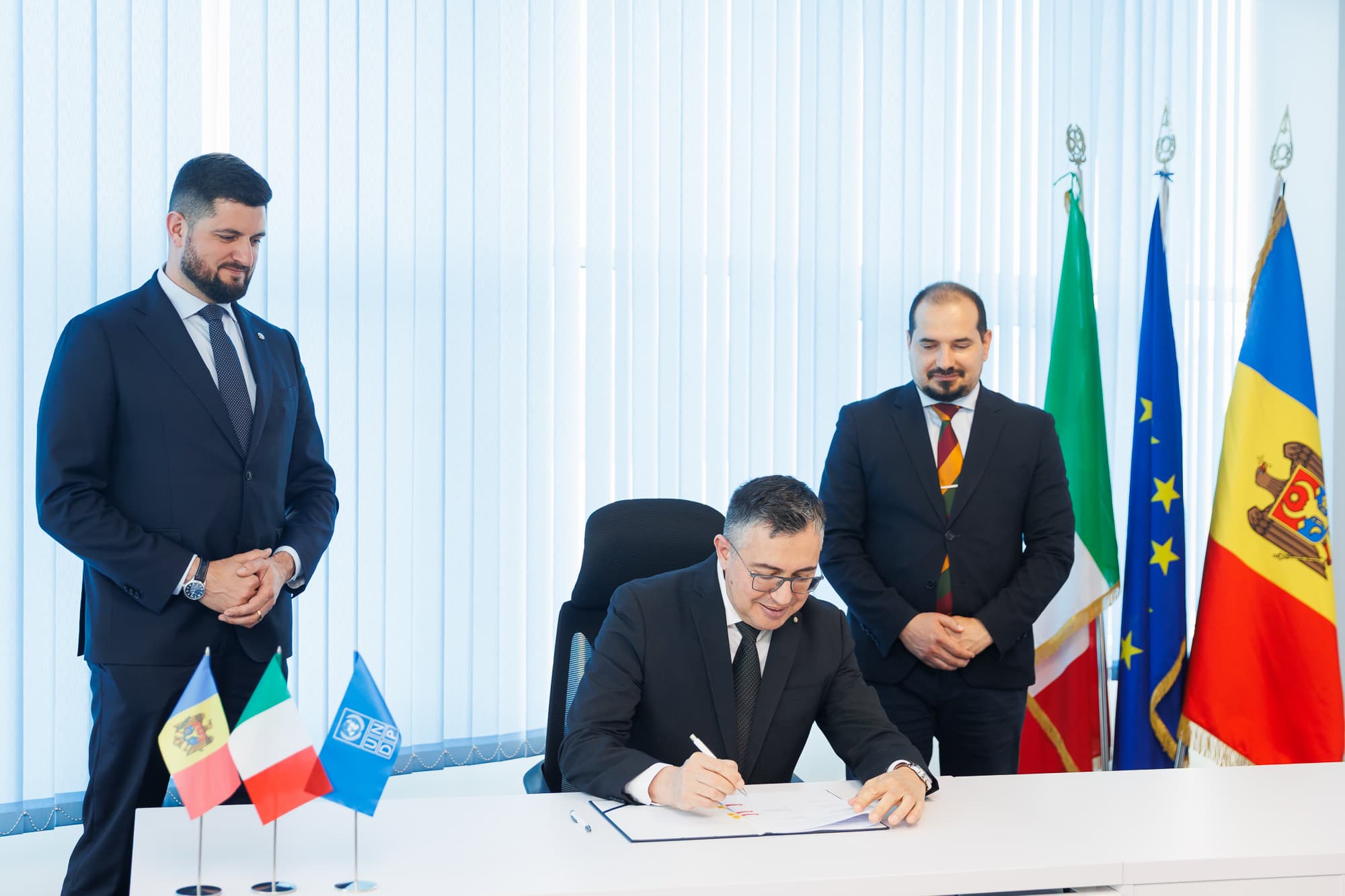 Italia oferă 14 milioane de euro pentru extinderea sprijinului în domeniul protecției sociale și securitatea energetică
