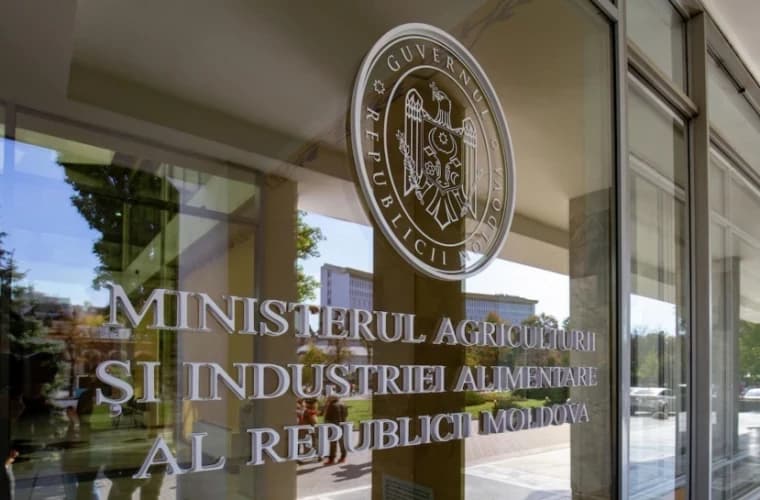Ministerul Agriculturii, este deschis de a discuta cu fermierii despre Factoringul guvernamental și moratoriu