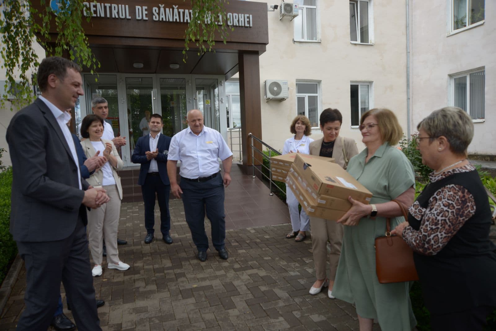 Mai multe centre de sănătate vor primi 140 de laptopuri din partea UNICEF