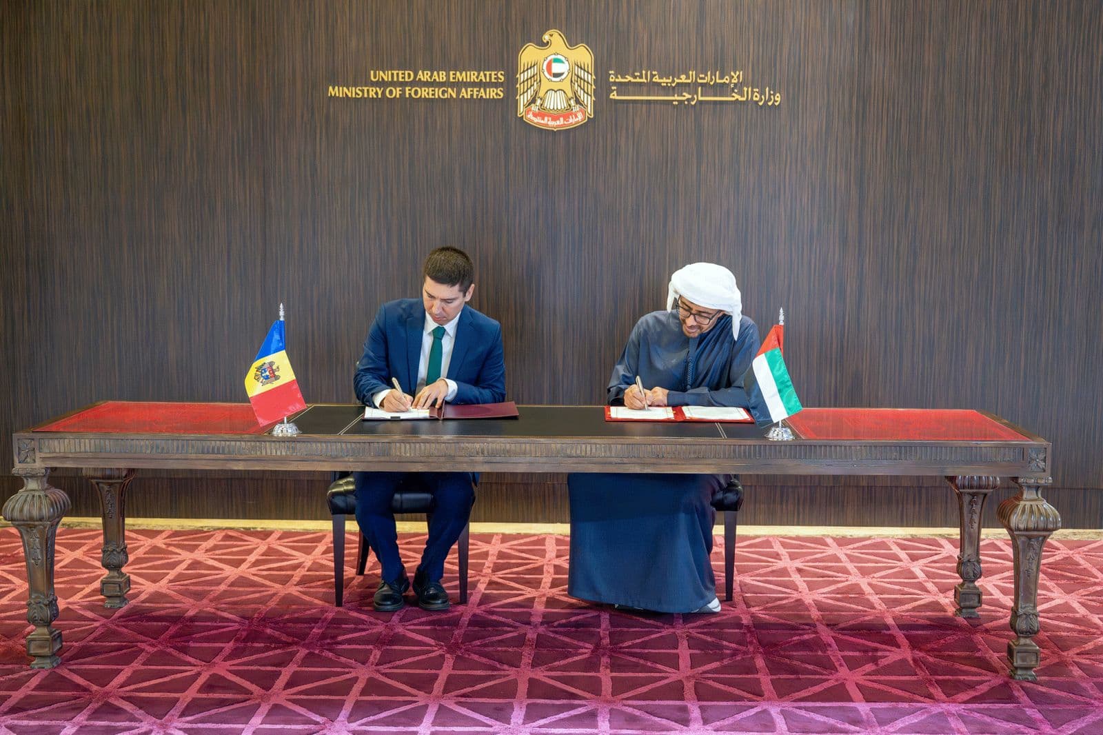 Moldovenii vor putea călători fără vize în Emiratele Arabe Unite
