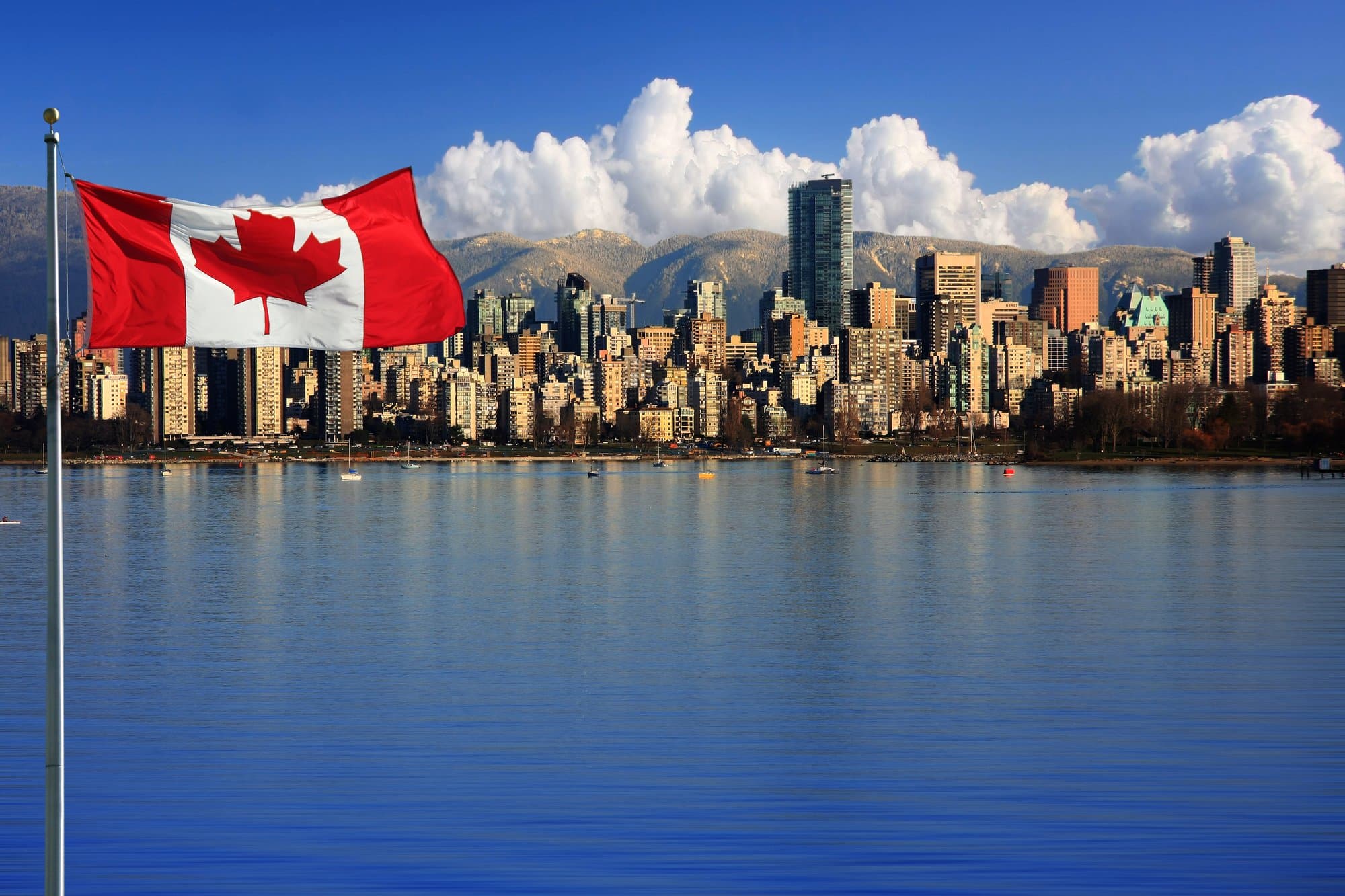 Moldovenii care au muncit în Canada vor primi prestații sociale