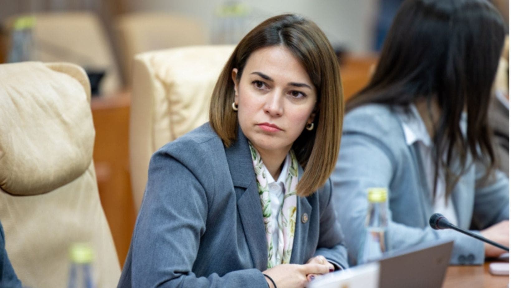 Ministra Agriculturii, Ludmila Catlabuga, chemată la raport în Parlament