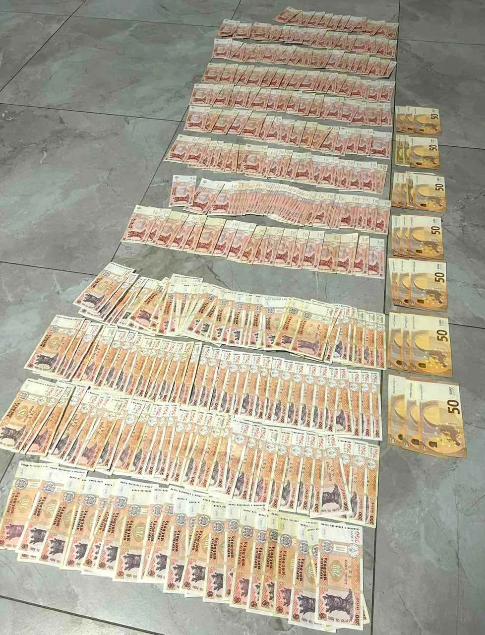 Percheziții la primării și firme implicate în fraude cu lucrări publice