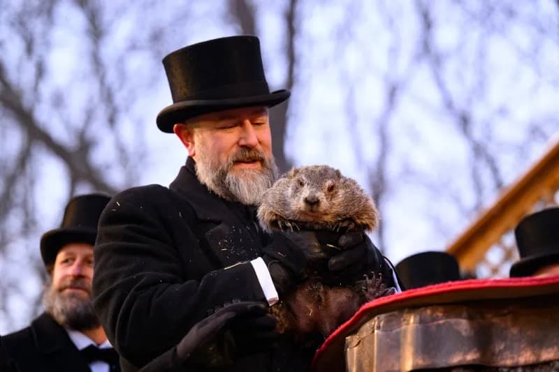 Marmota Phil anunță încă șase săptămâni de iarnă în SUA