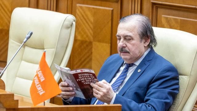 Botgros pleacă din Parlament după doar câteva luni