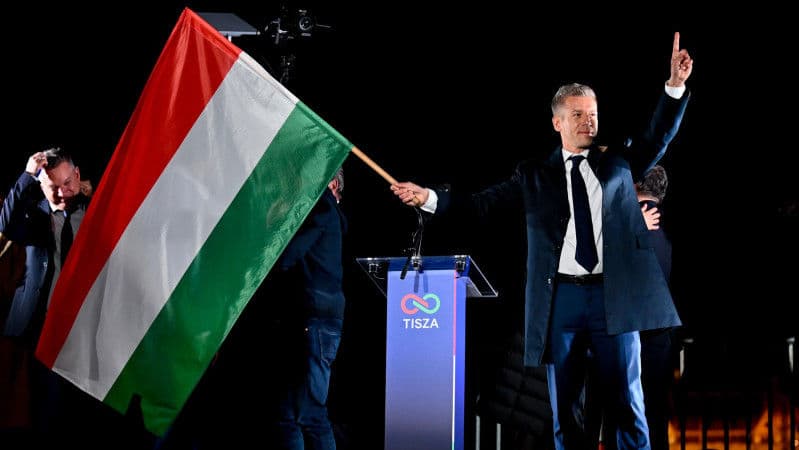 După 16 ani, Orbán a pierdut puterea. Opoziția a câștigat alegerile din Ungaria