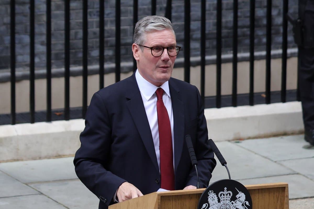 Keir Starmer demisionează din fruntea guvernului britanic