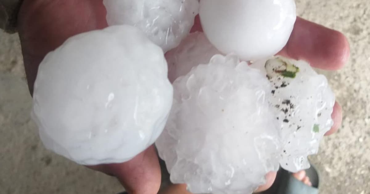 Fenomen meteo extrem în Franța: grindină uriașă în plină vară