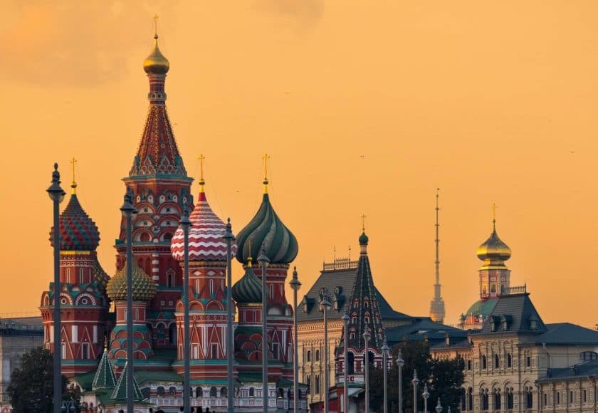 MAE recomandă moldovenilor să evite călătoriile neesențiale în Rusia